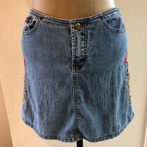 Retro Jean Skirt, Size 3/4. EXCELLENT Condition